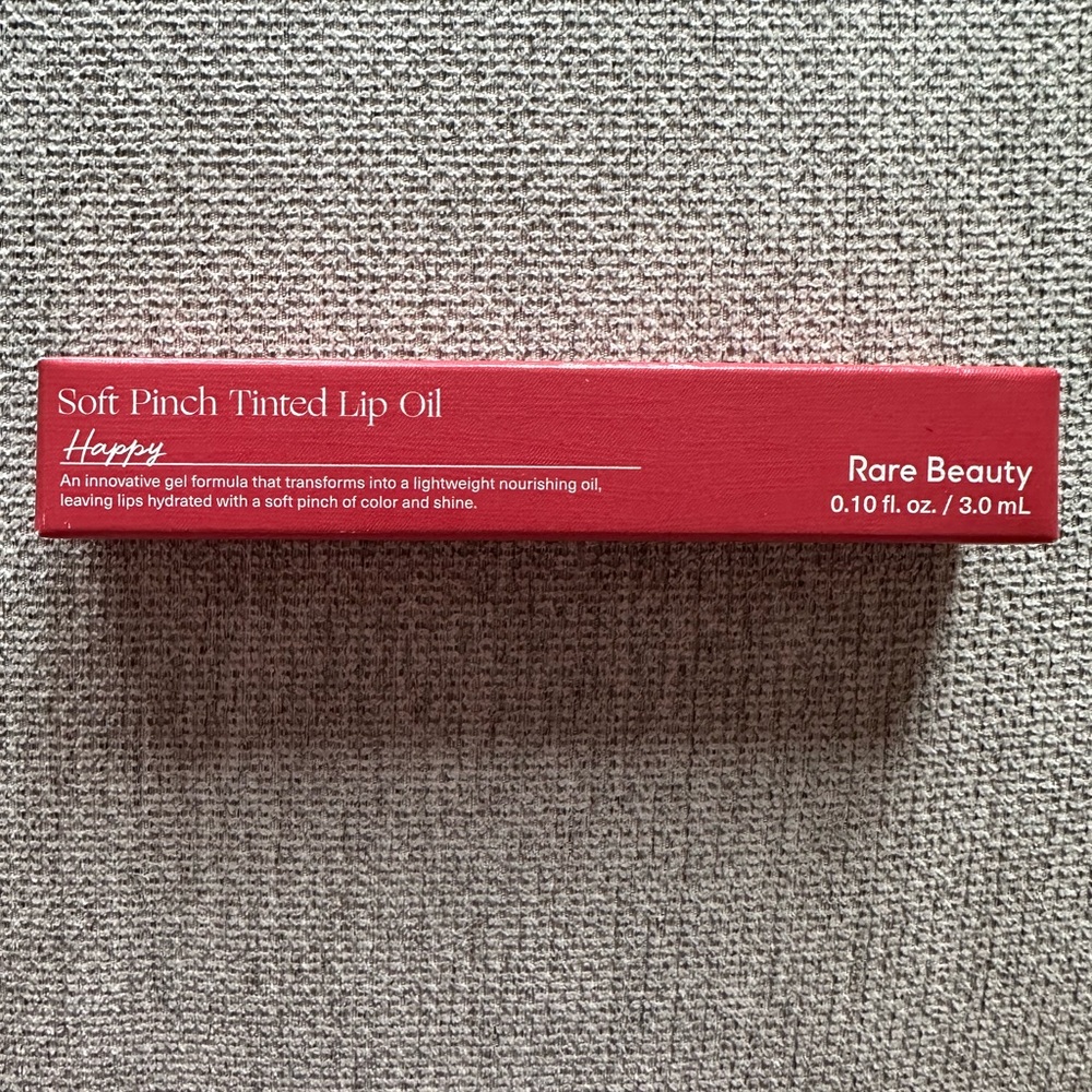 New in Box Rare Beauty Soft Pinch Tinted Lip Oil - Happy Pink - Picture 3 of 3